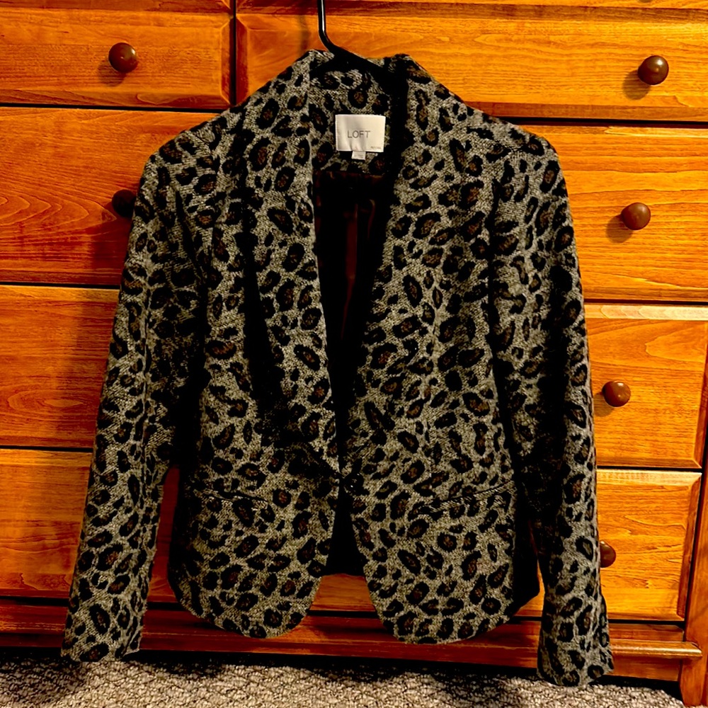 Lined animal print blazer